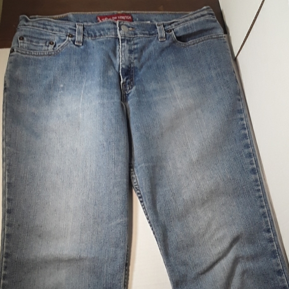 Vintage 518 Super Low Stretch Levis - Picture 2 of 8
